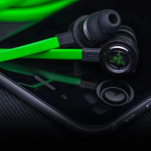 Razer Hammerhead Pro V2 Wired Earbuds 3.5mm Custom-Tuned Dual-Driver In-Ear Headphone In-Line Mic Volume Control Gaming Earphone