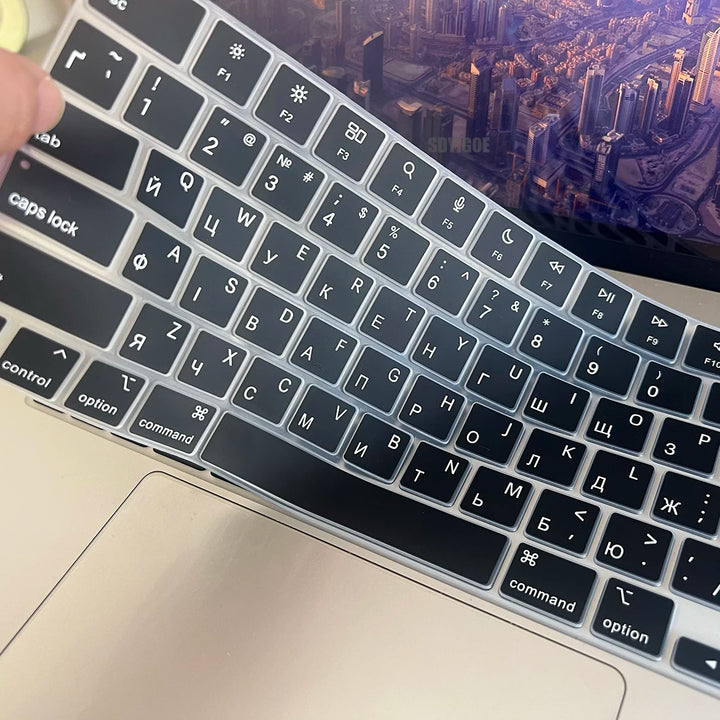 Funda de silicona para teclado con distribución ucraniana para MacBook Air/Pro modelos M1 M2 M3 M4 M5 A3113 A3240 A2918 A2992 A3112 A3185 A3401 A3186